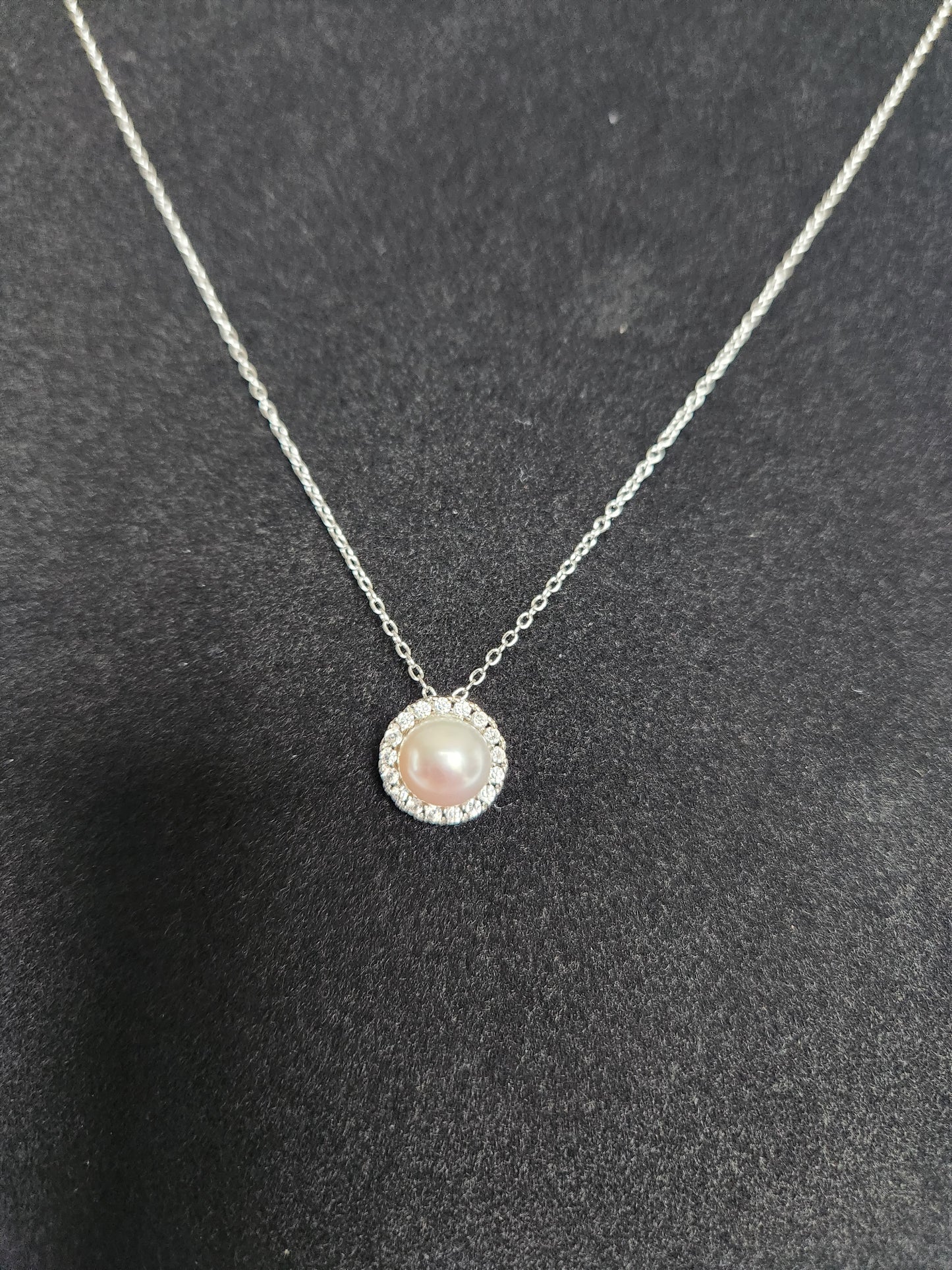 Adornia Floating Freshwater Pearl Halo Necklace silver
